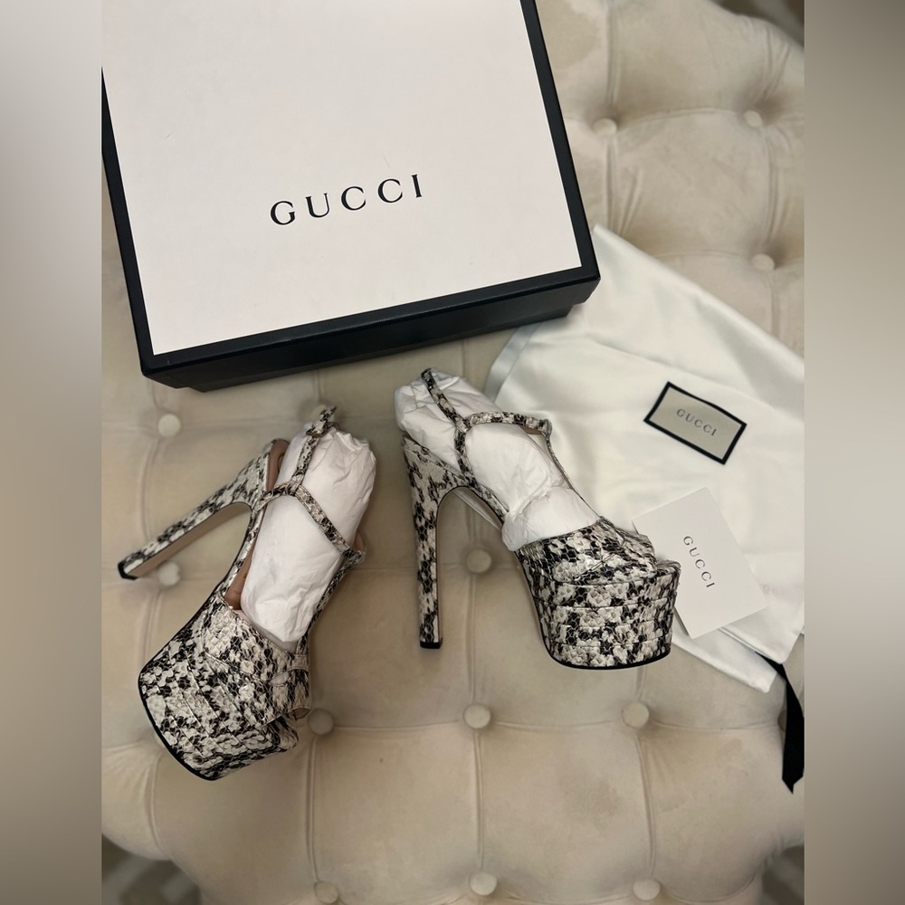 Gucci Rock Python Moluro Radiata Print Sandal Pumps